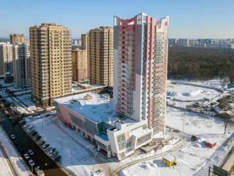 Пешком или на велосипеде