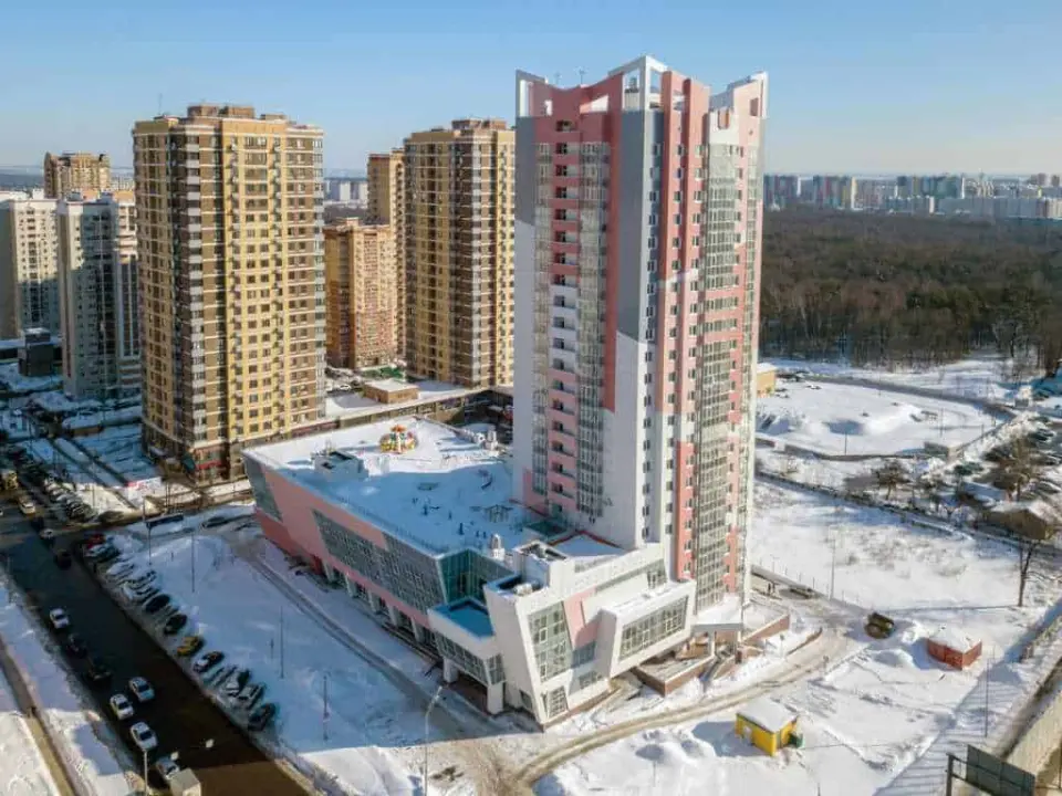 Пешком или на велосипеде